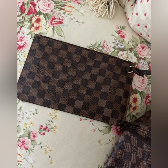 Authentic Louis Vuitton Neverfull GM. - Picture 15 of 16